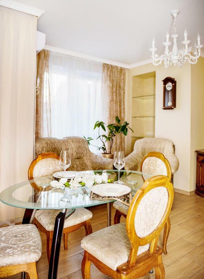 Apart Reserve Sloboda Suite Ивано-Франковск Экстерьер фото